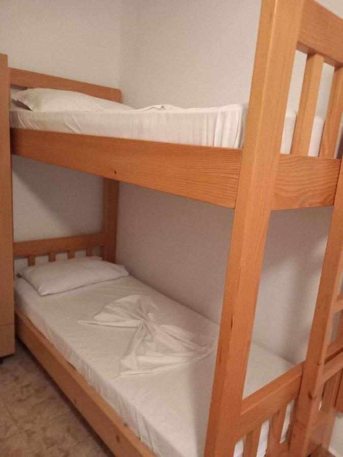 Irini'S Guesthouse Qeparo Dış mekan fotoğraf