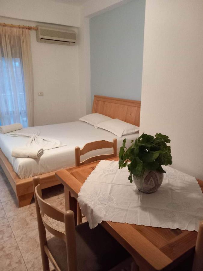 Irini'S Guesthouse Qeparo Dış mekan fotoğraf