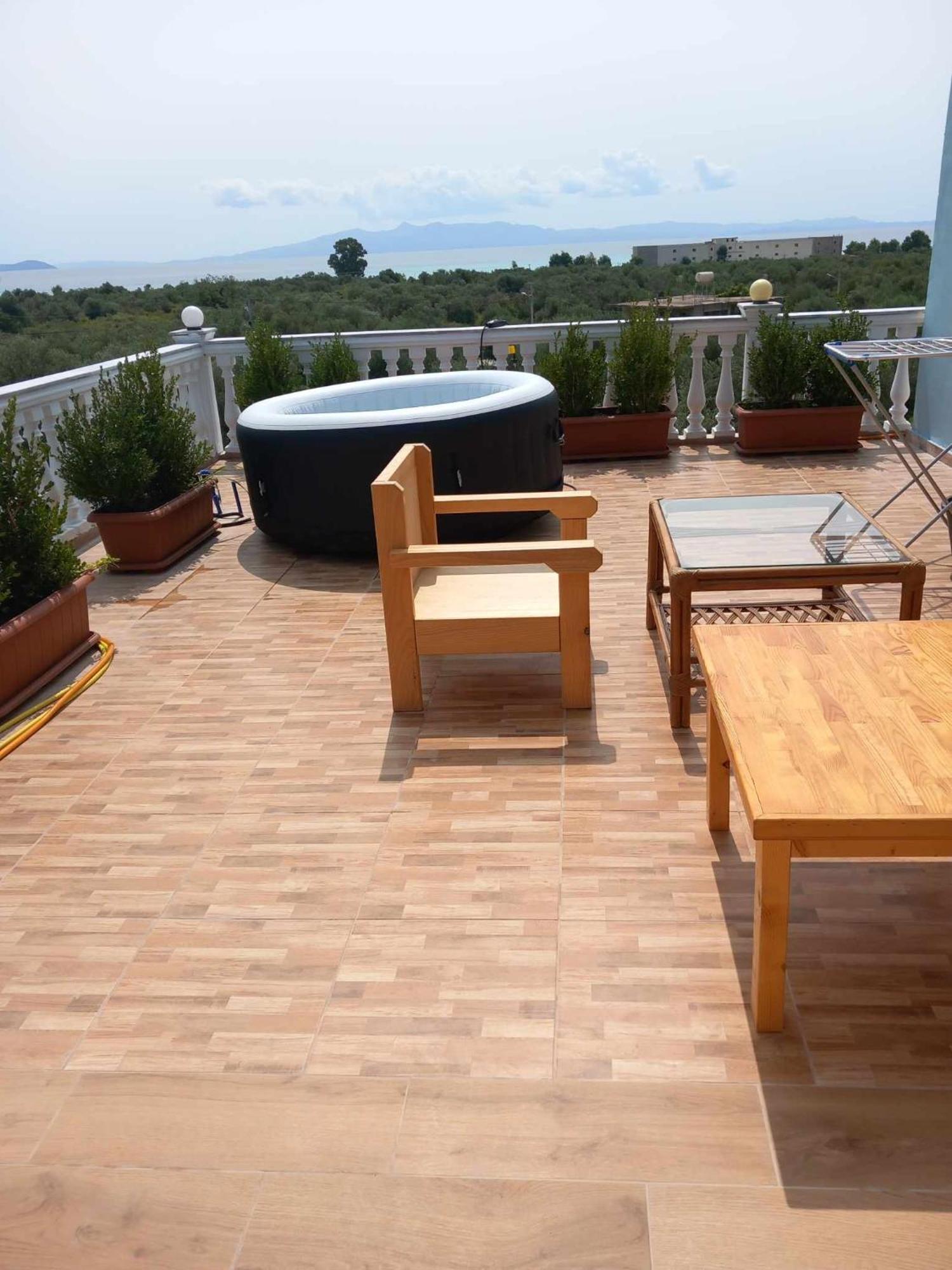 Irini'S Guesthouse Qeparo Dış mekan fotoğraf